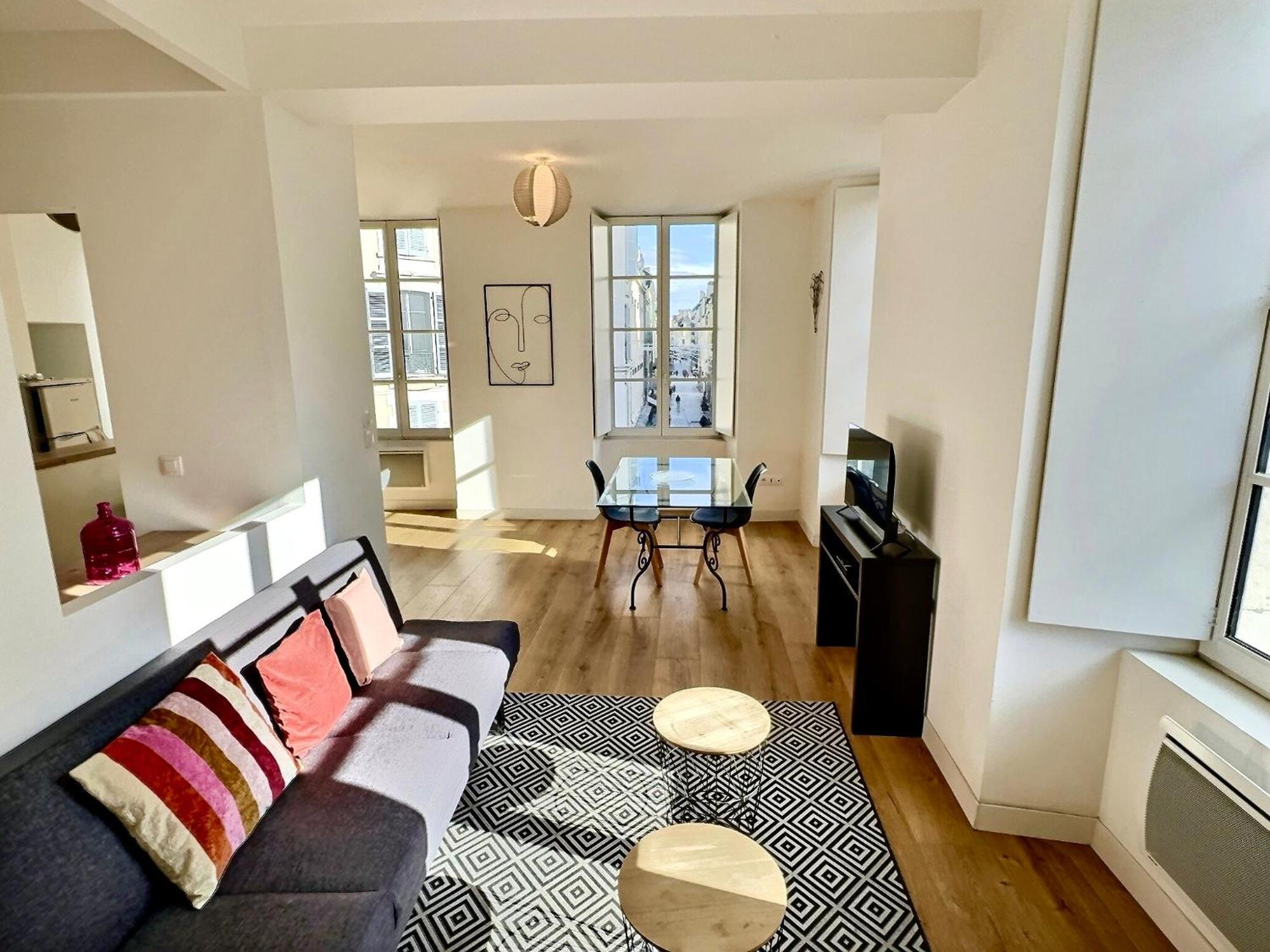 Wonderhost, Au Coeur Du Quartier Du Chateau Pau Exteriér fotografie